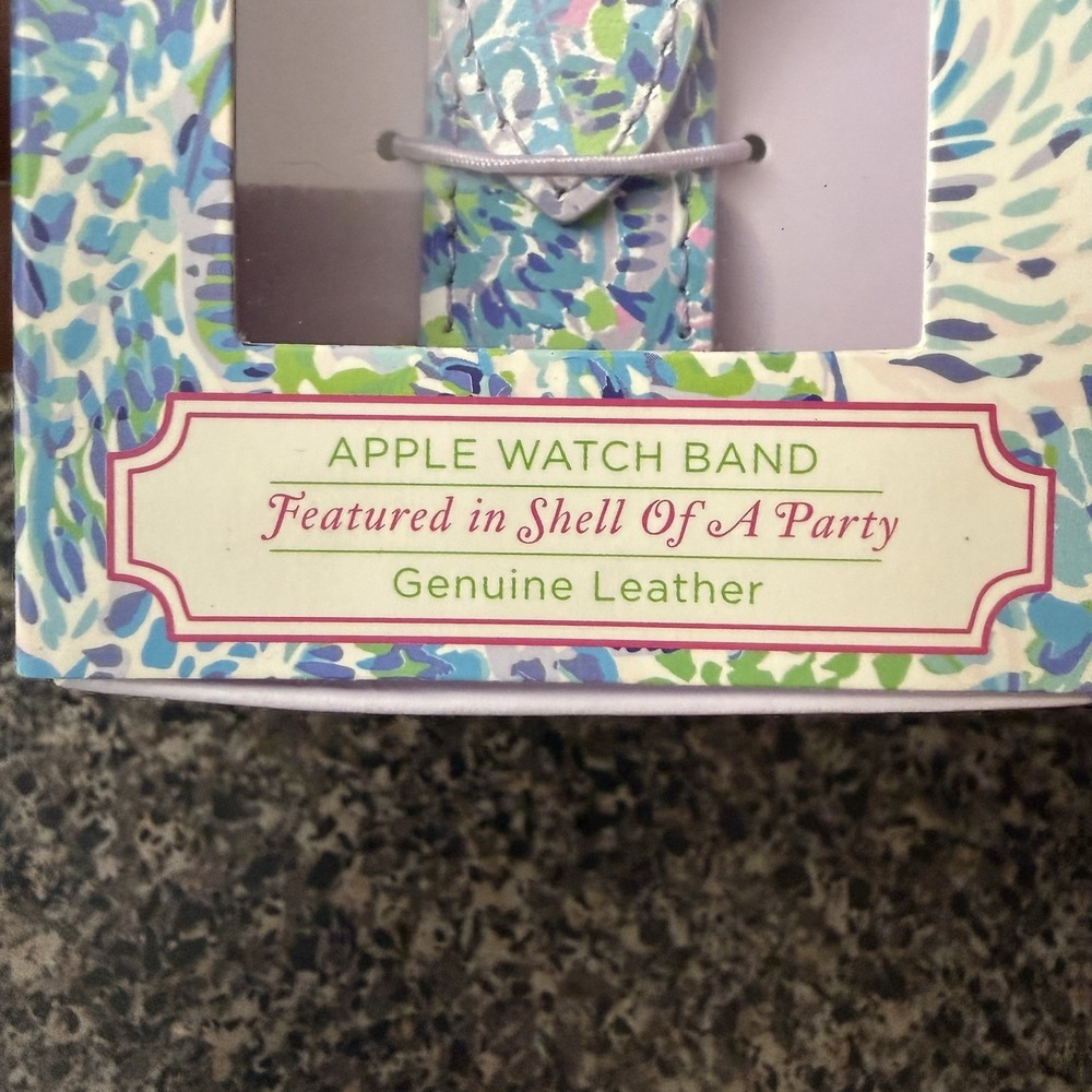 Lilly Pulitzer Leather Apple Watch Strap Band 38mm/40mm Shell Of A Party Multi - Picture 2 of 10
